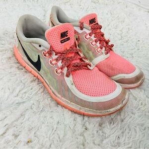 Nike Kids Coral and White multi colored lace up Sneakers size 5.5